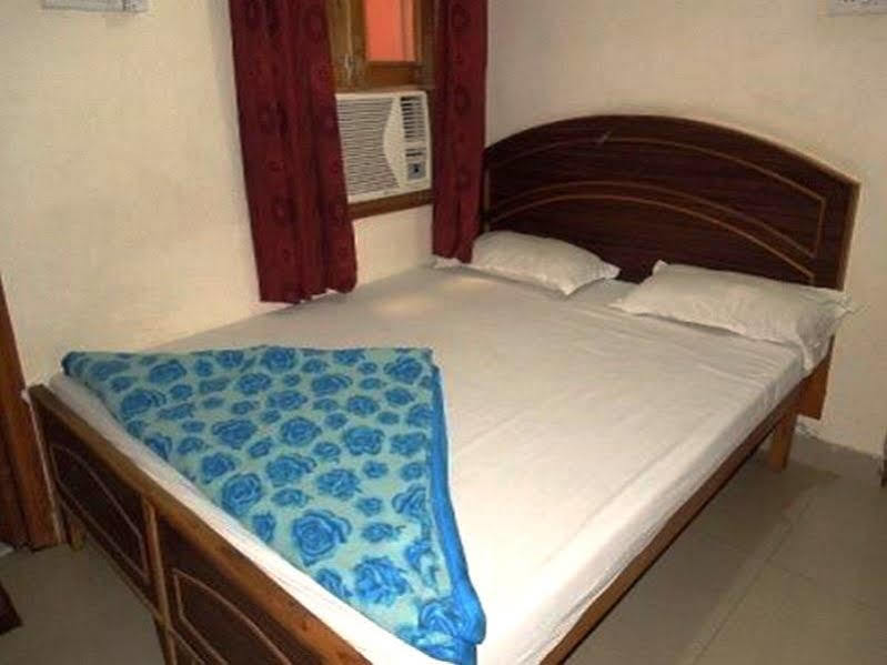 Jyoti Guest House ブッダガヤ エクステリア 写真
